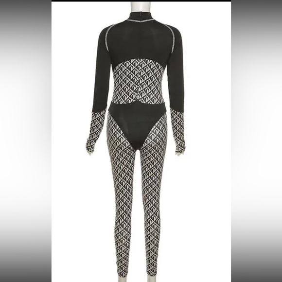 Body - Picture 5 of 8